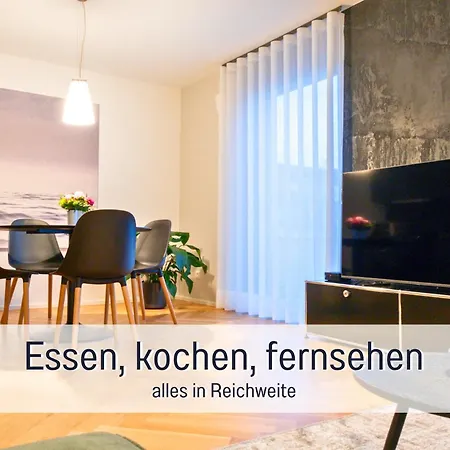 Апартаменты Lakeside Flat